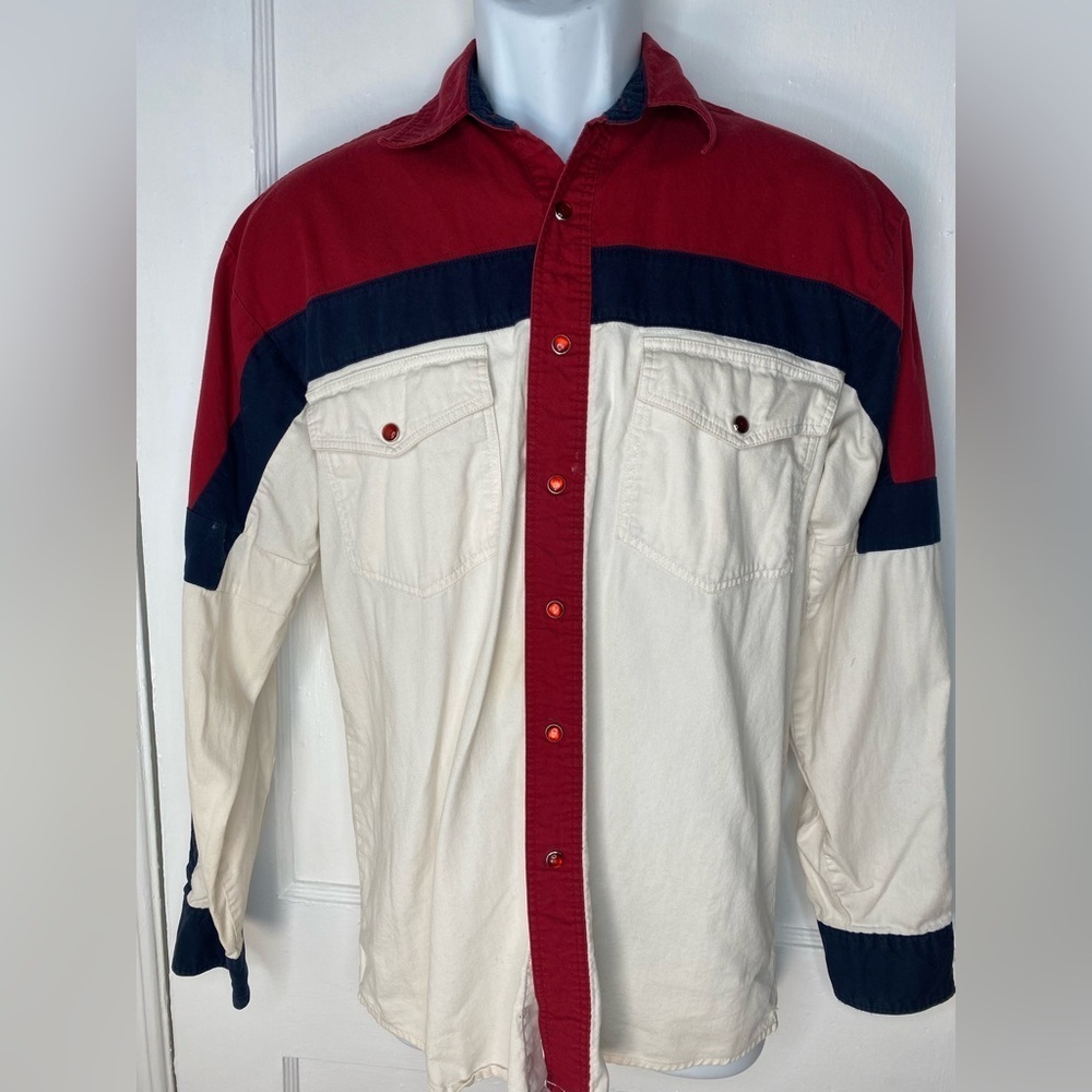 Wrangler Vintage 90’s Red, White, and Blue Western Shirt w Red Pearl Snaps